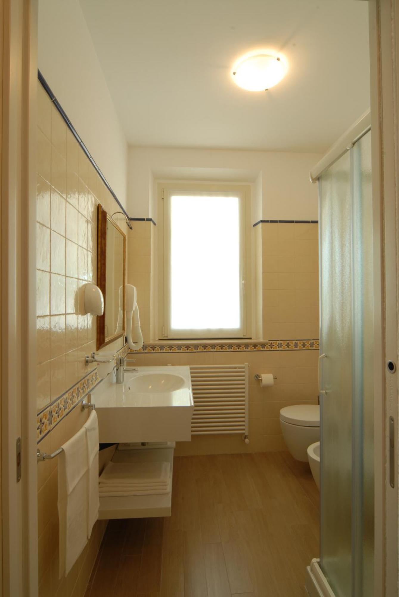 Residence Costa Smeralda Grottammare Kültér fotó