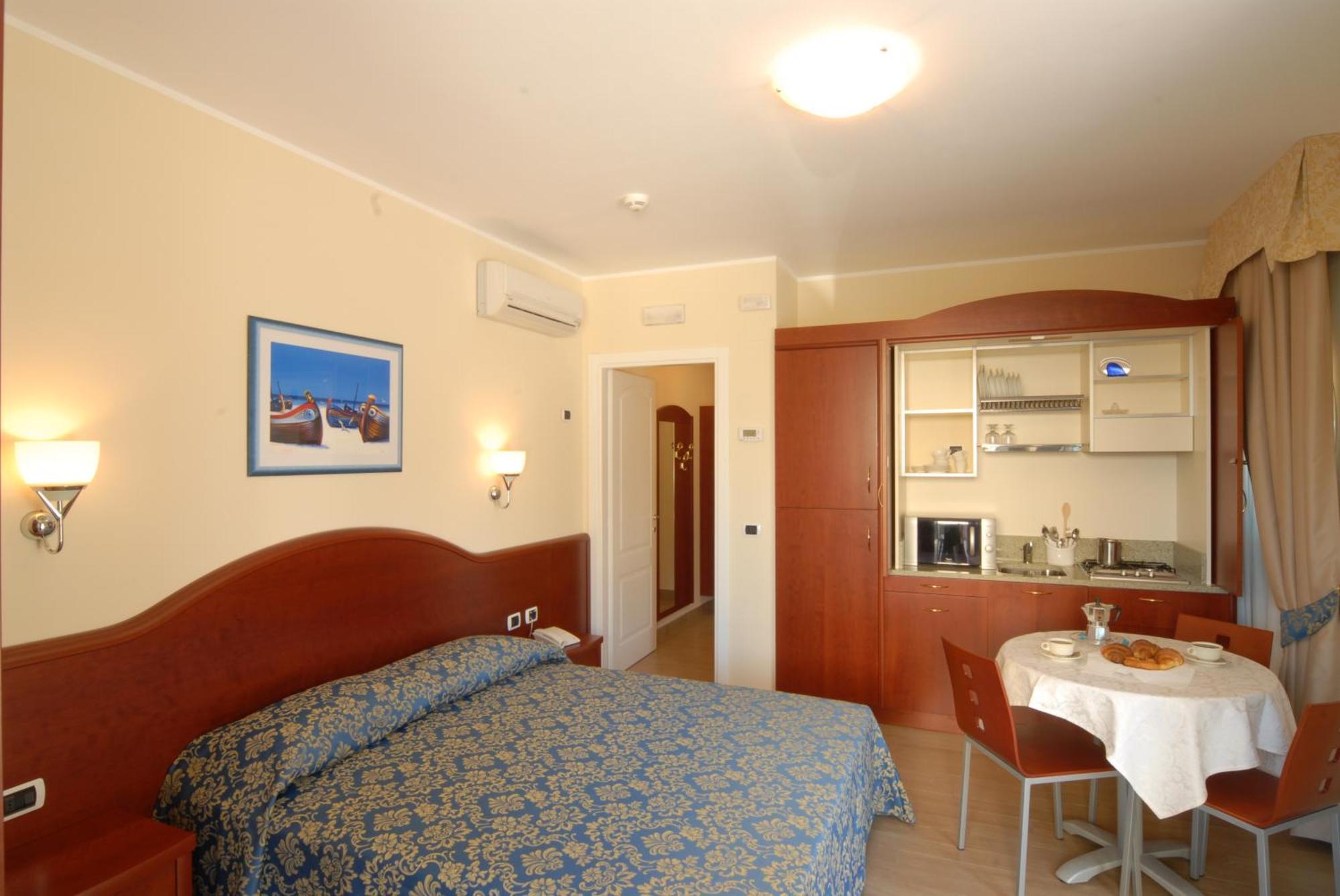 Residence Costa Smeralda Grottammare Kültér fotó